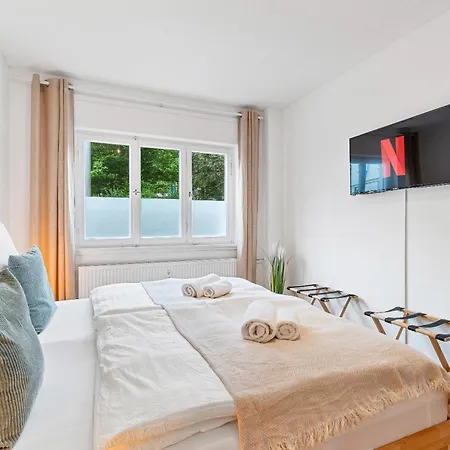Zentrale Lage, Zwei Schlafzimmer, Waschmaschine Pforzheim Exterior photo