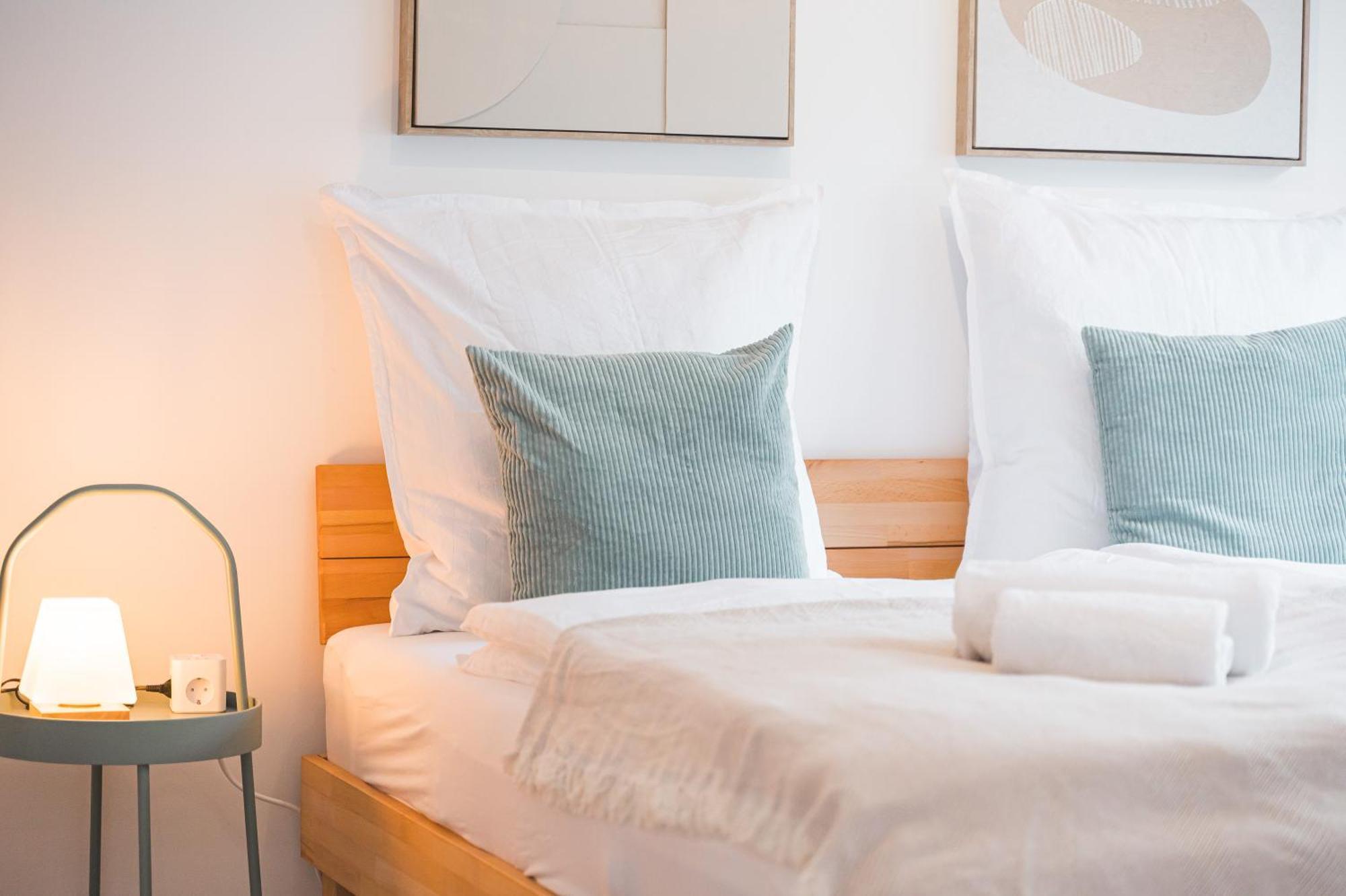 Zentrale Lage, Zwei Schlafzimmer, Waschmaschine Pforzheim